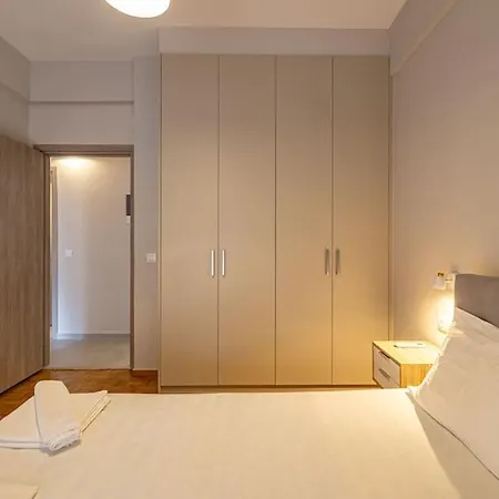 Bright And Cozy 2bdr Close To Acropolis * Athens